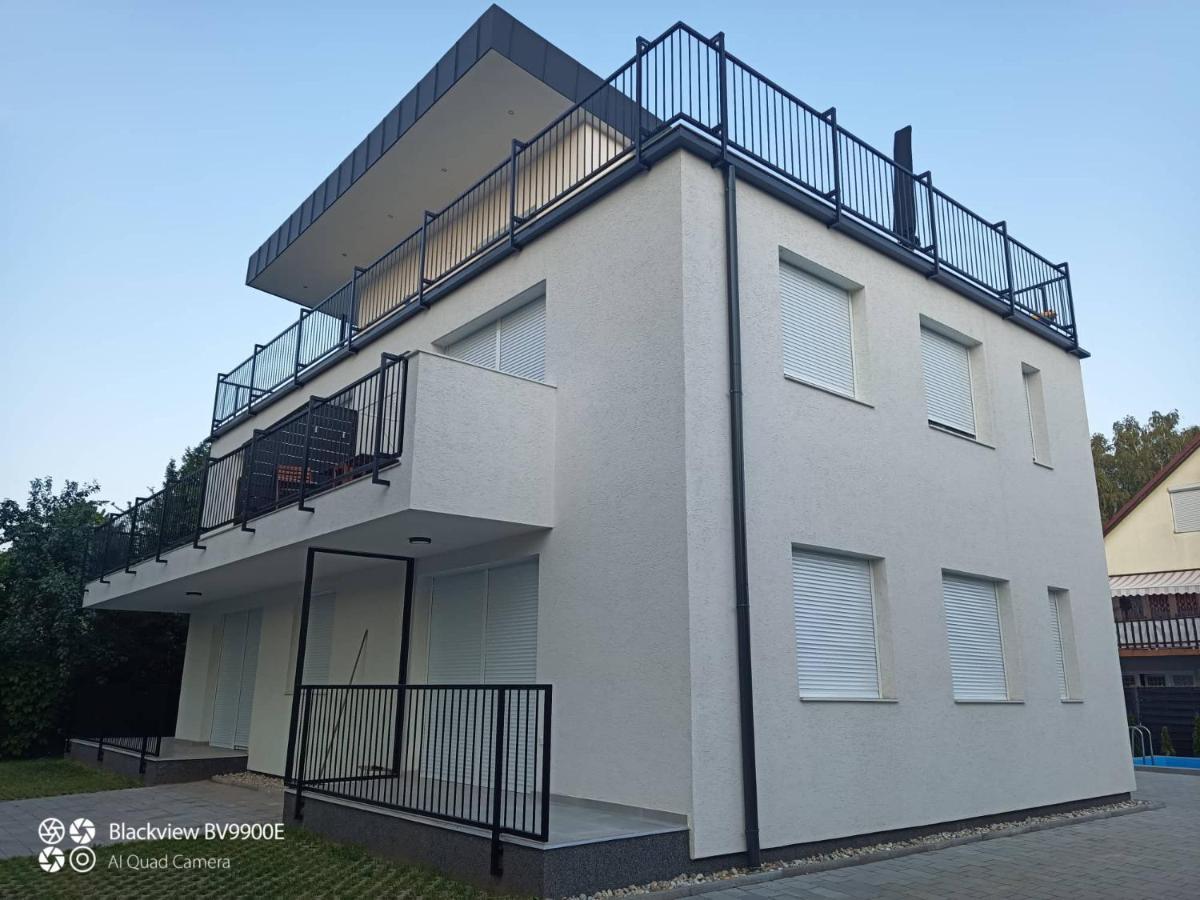 Appartement Azurro à Siófok Extérieur photo